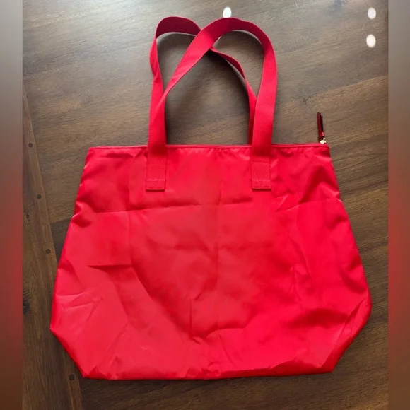 Victoria’s Secret NWT Packable Tote & Floral “Bombshell” Scarf - Picture 6 of 11